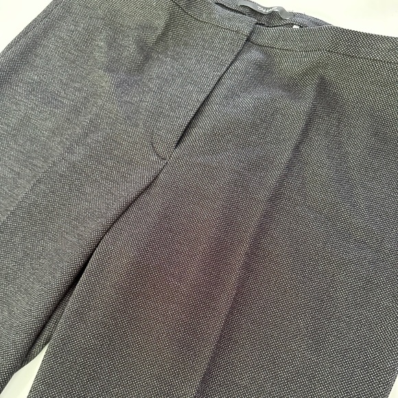 Tahari gray dress pants size 8 - Picture 2 of 7
